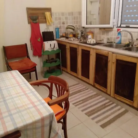 ησυχη *