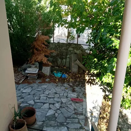 ησυχη Kremastos