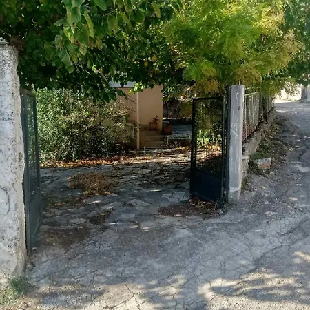 ησυχη * Kremastos